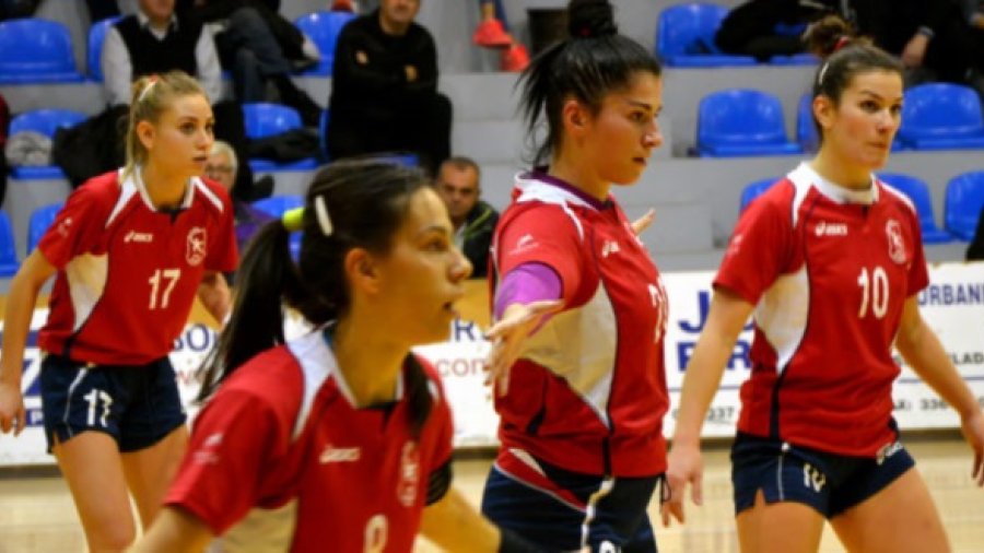 Selena Tančić, Danijela Kričak i Miljana Djordjević u selekciji Super B lige, Super B