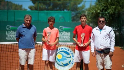 Petrović slavio u Hravstkoj