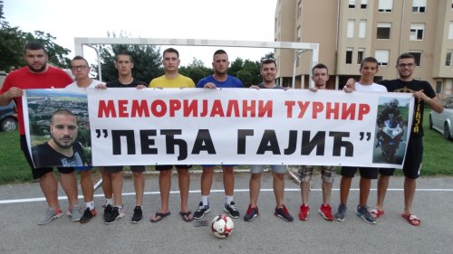 Memorijalni turnir "Peđa Gajić" u Šimanovcima