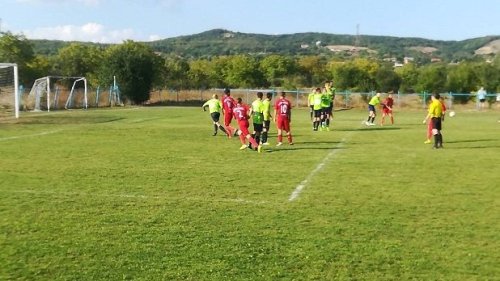 Fudbaleri pirotskog Jedinstva iznenadili domaćina u Dimitrovgradu i iskupili se za prošlonedeljni poraz!, Zona "Jug"