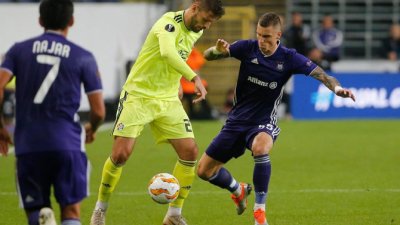 Navijači Anderlehta protiv Vranješa