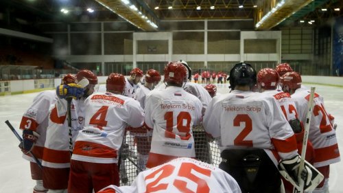 Seniori gostuju Medveščaku, juniori dočekuju Triglav, IHL liga