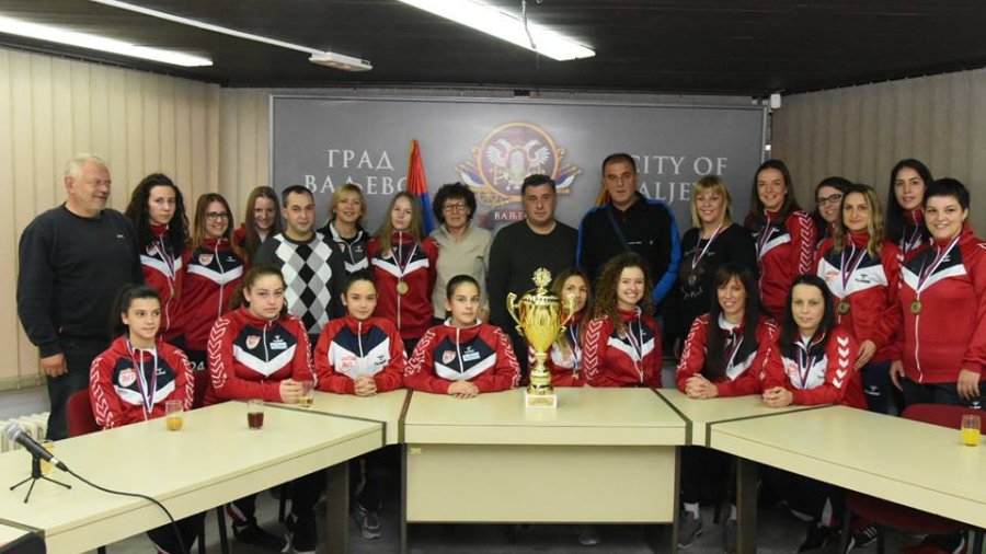 Prijem rukometašica Valjeva 2015 kod gradonačelnika: "Osvajanje kupa je istorija", Prva liga Centar