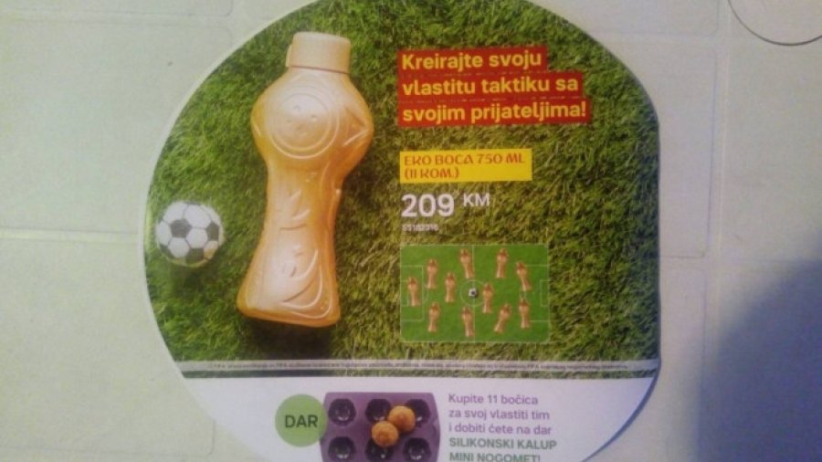 Naručite flašice i kreirajte svoj tim i taktiku sa prijateljima uoči Mondijala