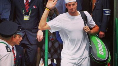 Opelka izbacio Iznera