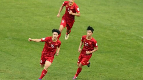 Senzacija Vijetnama, Kina na mišiće, Iran s lakoćom