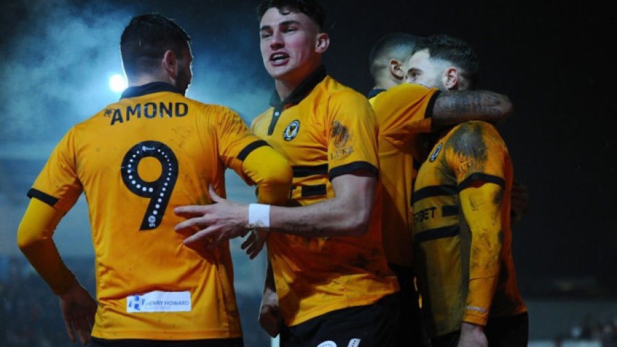 FA Kup: Četveroligaš u osmini finala