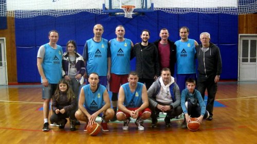 Košarka - Turnir veterana u Čajetini