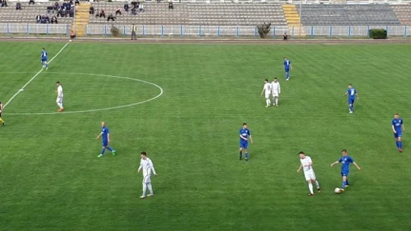 Radnički i dalje prvi, Srpska liga Istok