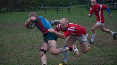 Ubedljive pobede večitih, Tašu gradski derbi