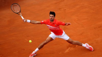 Novak ispisuje istoriju