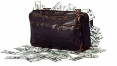 Spaleti odnio kofer para