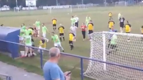 Veterani fudbaleri - bokseri