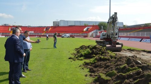 Počelo postavljanje nove trave na "Karađorđu", Linglong  Superliga Srbije
