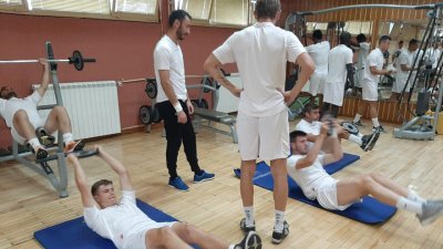 Pripreme teku po planu, Linglong  Superliga Srbije