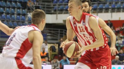 Fener opet kupuje na ''Malom Kalemegdanu'' ?