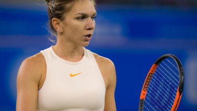 Halep ekspresno do finala Vimbldona