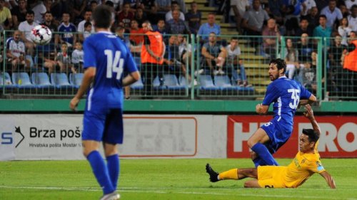 Kairat izbacio Široki