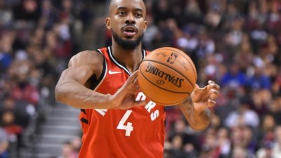 Zvezda konačno dovela pleja