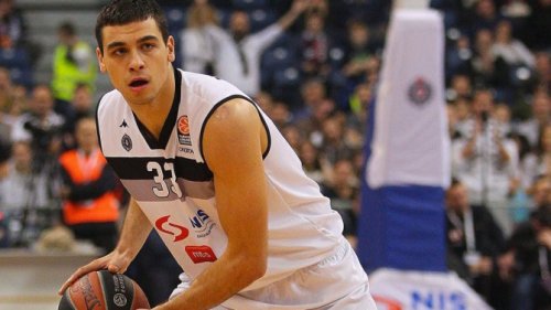 Bezbradica pretučen