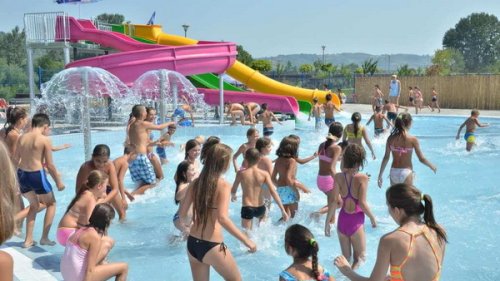 Vaterpolo škola na gradskom bazenu