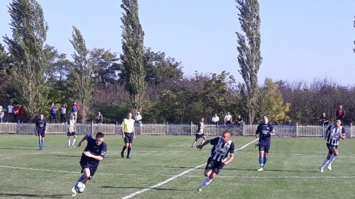 Omladincu sva tri boda protiv Budućnosti, PFL Sombor