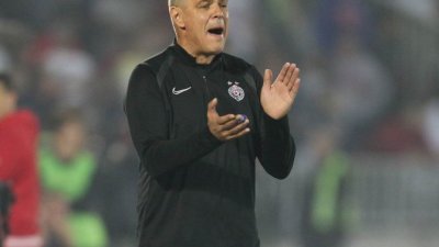Savo ponosna na igrače i Partizan