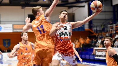 Porazi Slobode i Sparsa