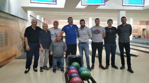 Biznis liga u bovlingu: Sport zoni mesni derbi