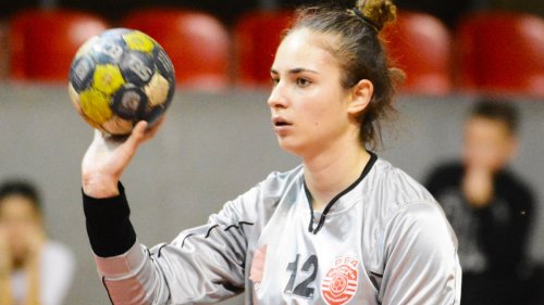 Nema opuštanja sa fenjerašom, Super B