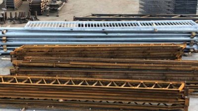 Željo obustavio gradnju krova na tribini