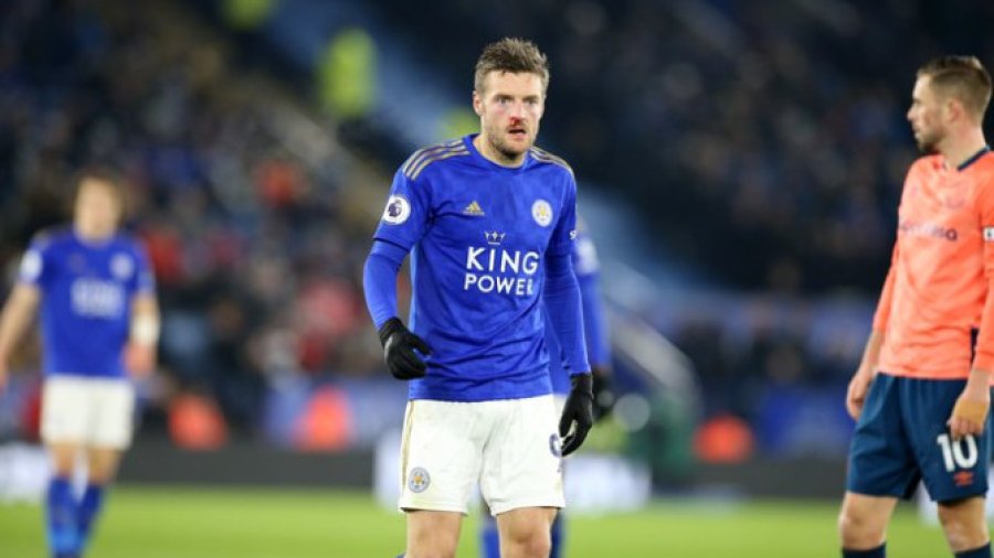 Pl: Novi kiks Junajteda, Lester nastavio seriju