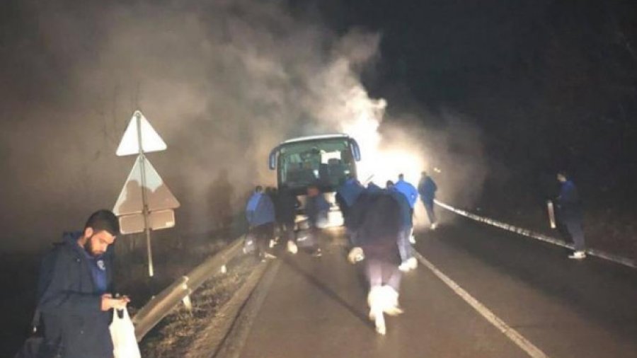 Zapalio se autobus sa fudbalerima Radnika, BH Telecom Premijer liga