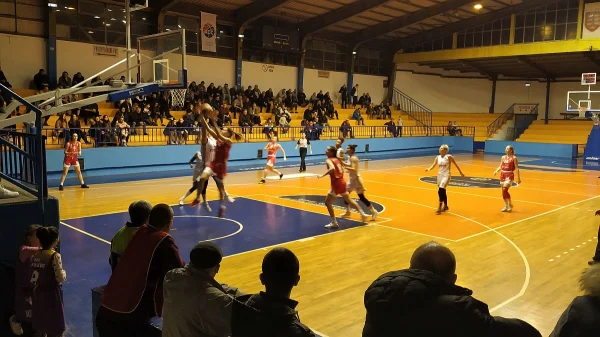 Za derbi je potrebno dvoje, Prva ženska liga Srbije