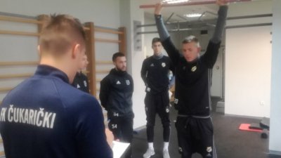 Fudbaleri Čukaričkog na FMS i testu eksplozivne snage u Analitičkom centru, Linglong  Superliga Srbije