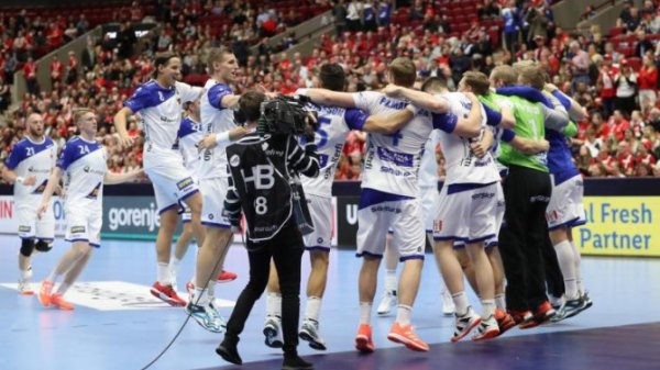 Island zaustavio Portugal, EP 2020 - Grupa II