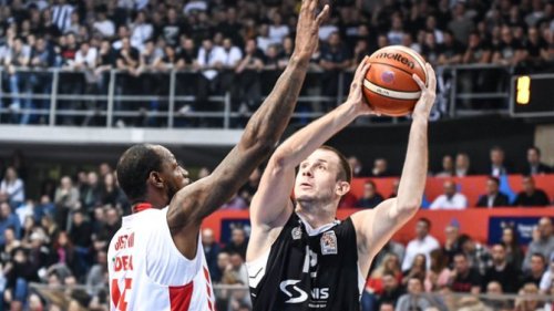 Zvezdala imala KRK u džepu ali Partizan slavio nakon produžetka, ABA liga