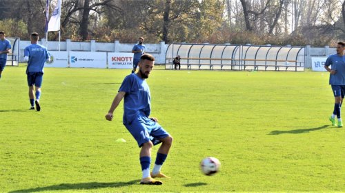 Mladi Novosađanin Adis Kurtiši krči fudbalski put kraj Tise, Srpska liga Vojvodina