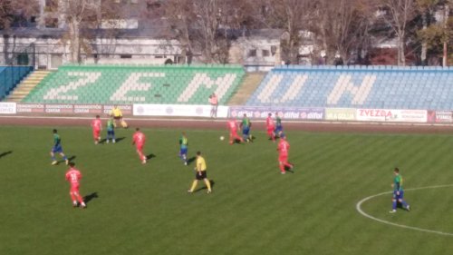 Pazarci sa dva igrača manje do remija u Zemunu, Prva liga Srbije