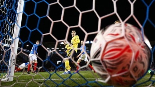 FA Kup: Arsenal u 1/4 finalu, Engleska: Premier League