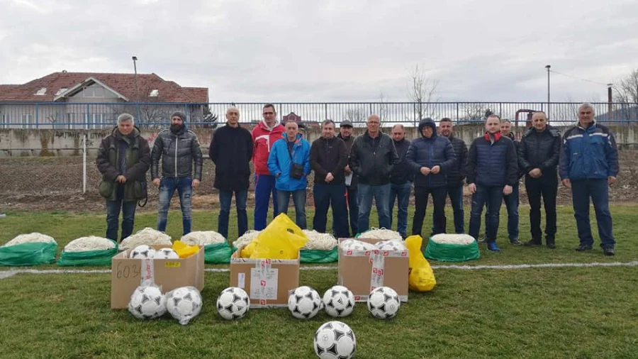 Fudbalske lopte i mreže za fudbalske klubove, Prva rasinska okružna liga