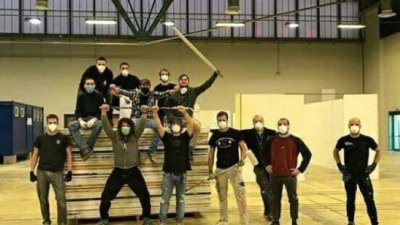 Navijači Atalante pomažu gradnju bolnice