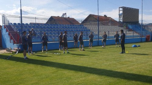 Radnik upalio motore, Linglong  Superliga Srbije