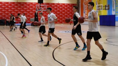 Partizan krenuo sa radom