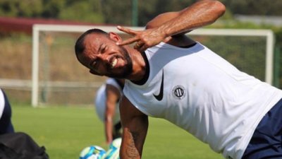 Veteran Monpeljea nastavlja da igra