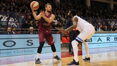 Jeremić u Mornaru ?