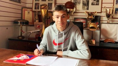 Zbog Zvezde odbio Real i Barsu