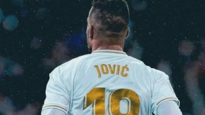 Jović na pijaci
