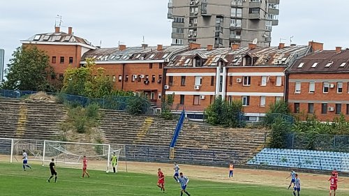 Netaknute mreže na Karaburmi, Omladinska liga Srbije