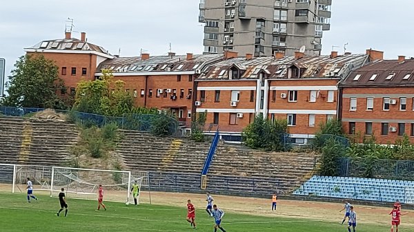 Netaknute mreže na Karaburmi, Omladinska liga Srbije